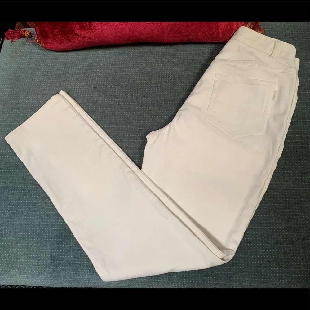 St. John| vintage high waist jeans - Picture 2 of 16